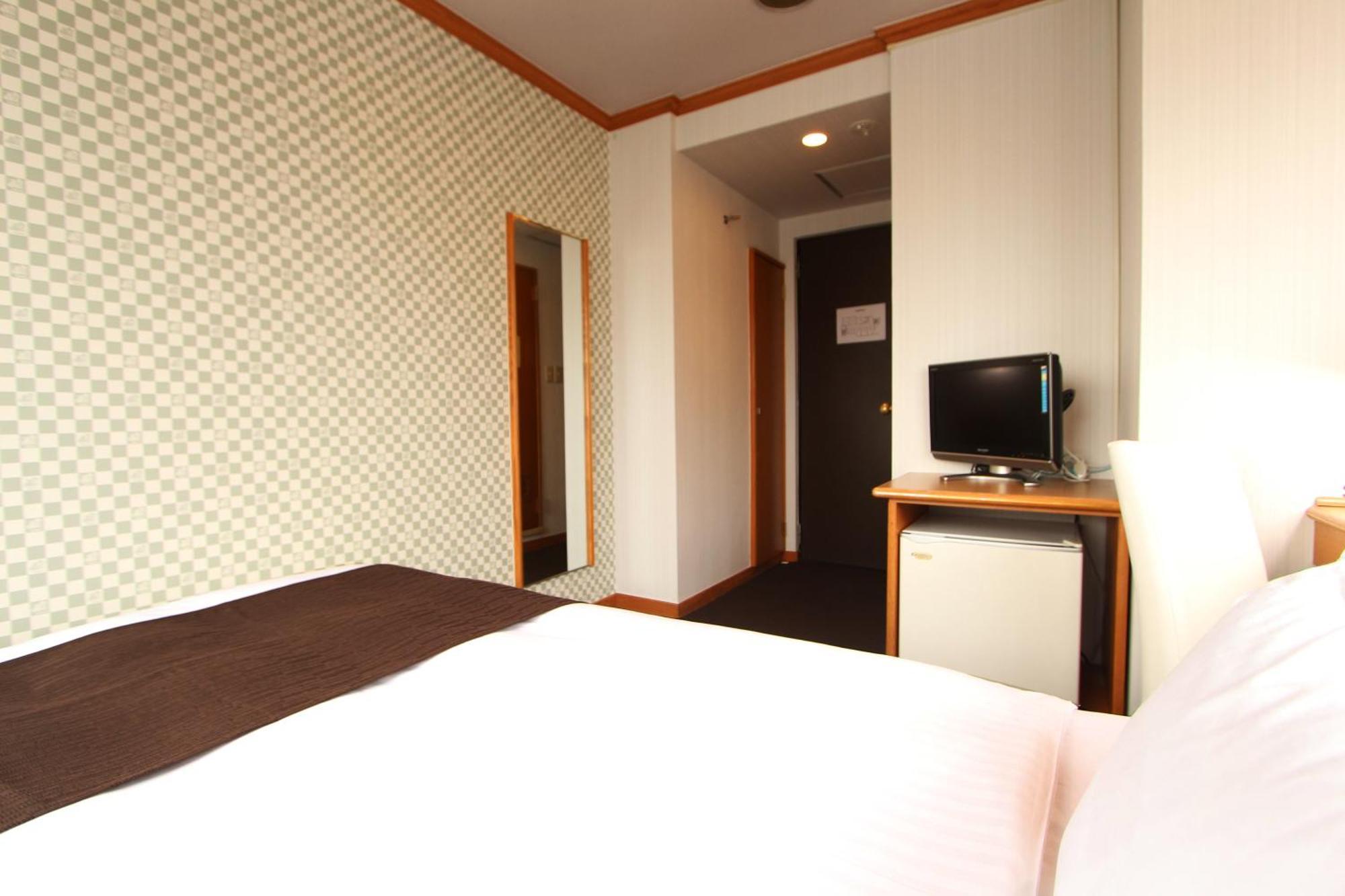 Hotel Livemax Budget Naha Tomarikou Dış mekan fotoğraf