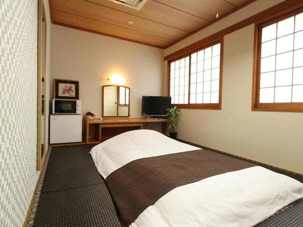 Hotel Livemax Budget Naha Tomarikou Dış mekan fotoğraf