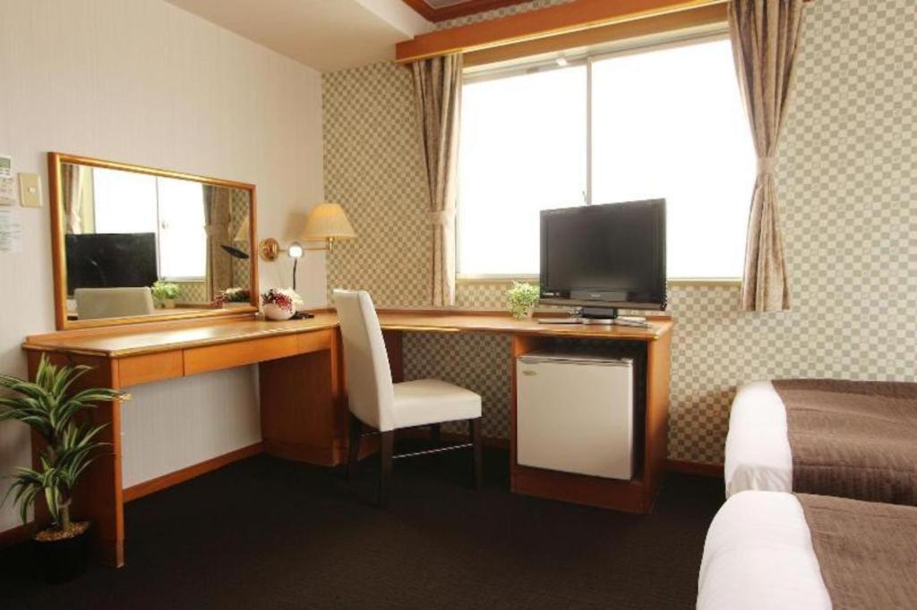 Hotel Livemax Budget Naha Tomarikou Dış mekan fotoğraf