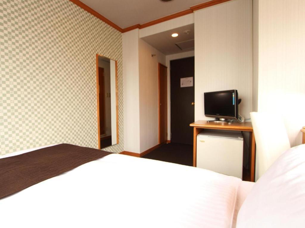 Hotel Livemax Budget Naha Tomarikou Dış mekan fotoğraf