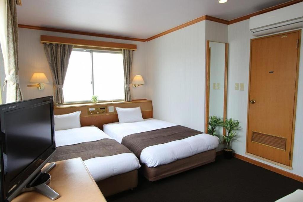 Hotel Livemax Budget Naha Tomarikou Dış mekan fotoğraf