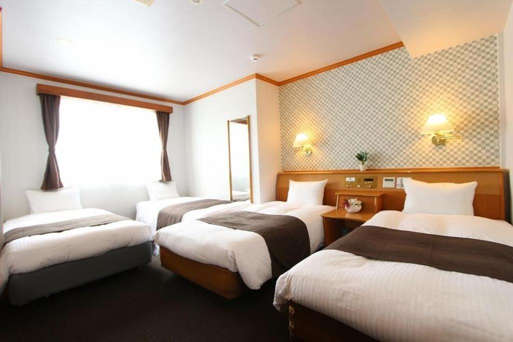Hotel Livemax Budget Naha Tomarikou Dış mekan fotoğraf