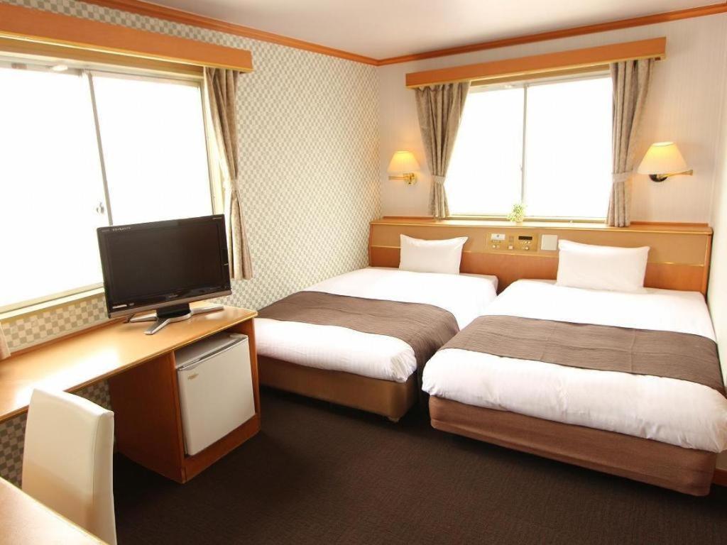Hotel Livemax Budget Naha Tomarikou Dış mekan fotoğraf
