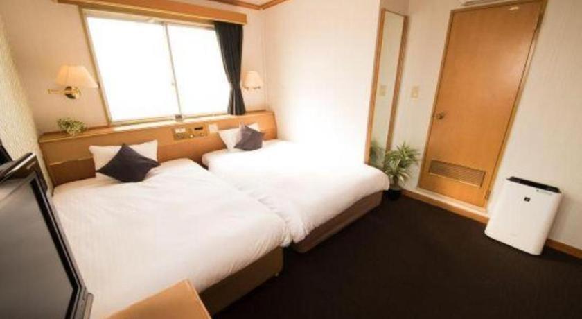 Hotel Livemax Budget Naha Tomarikou Dış mekan fotoğraf