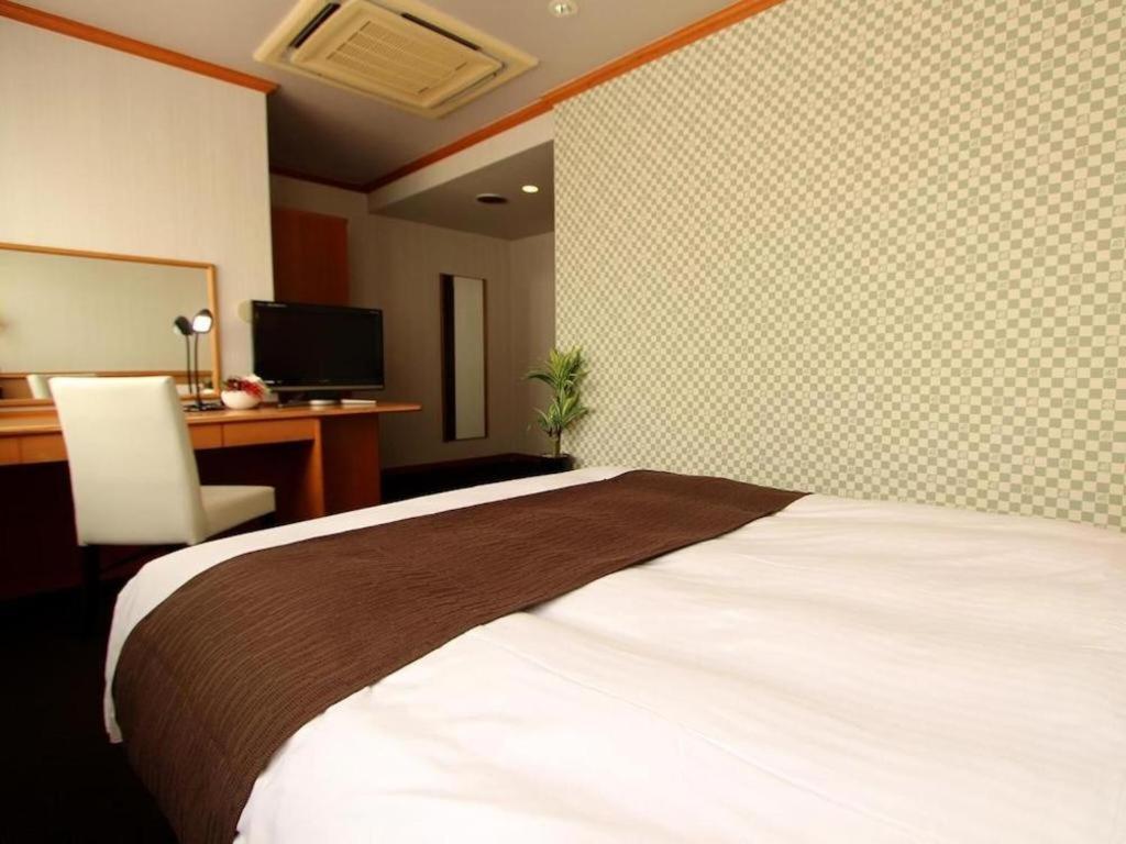 Hotel Livemax Budget Naha Tomarikou Dış mekan fotoğraf